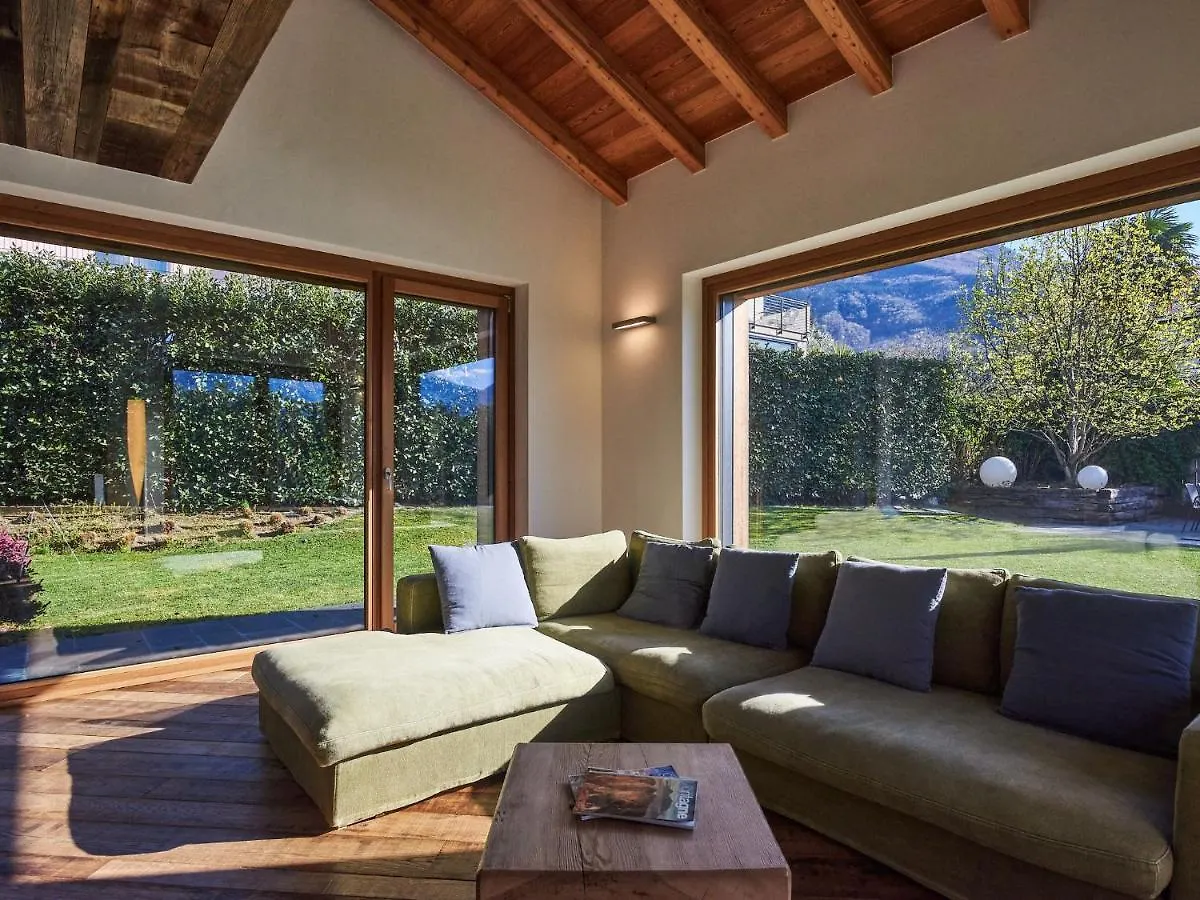 Villa Woodhouse By Interhome Colico