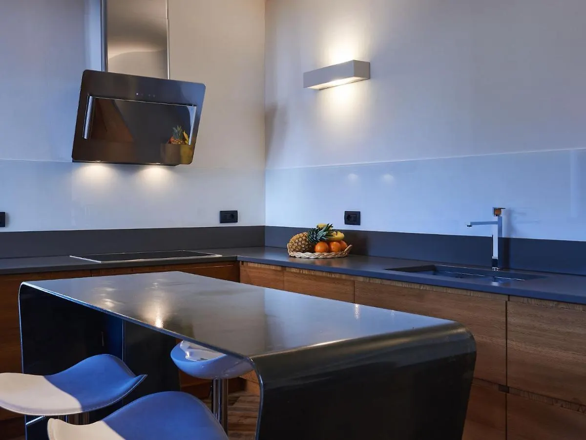 Villa Woodhouse By Interhome Colico 0*,