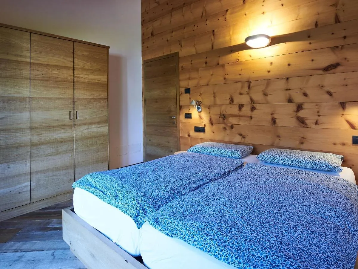 Villa Woodhouse By Interhome Colico 0*,