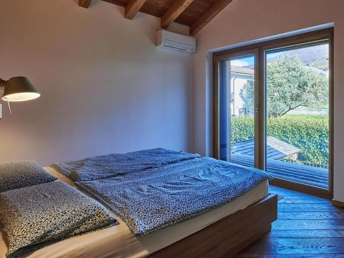 Villa Woodhouse By Interhome Colico 0*,  Italië
