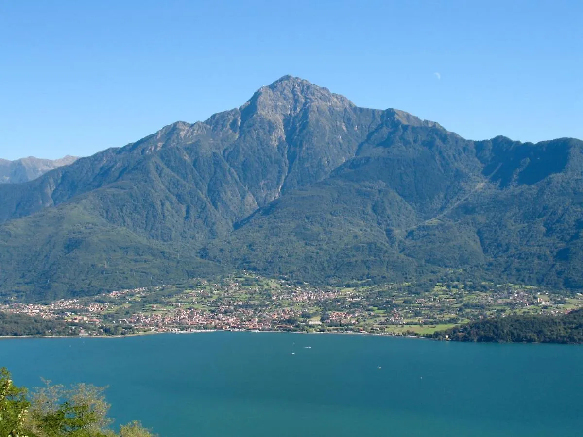 Villa Locazione Turistica Woodhouse Colico Italia